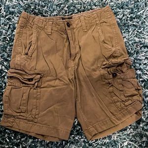 Men’s American Eagle cargo shorts